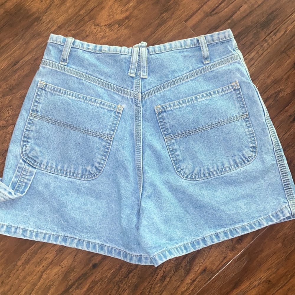 Mom Jean shorts! - Picture 3 of 5